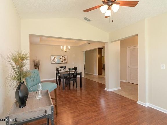 5th image of 4082 Victoria Lakes Dr S