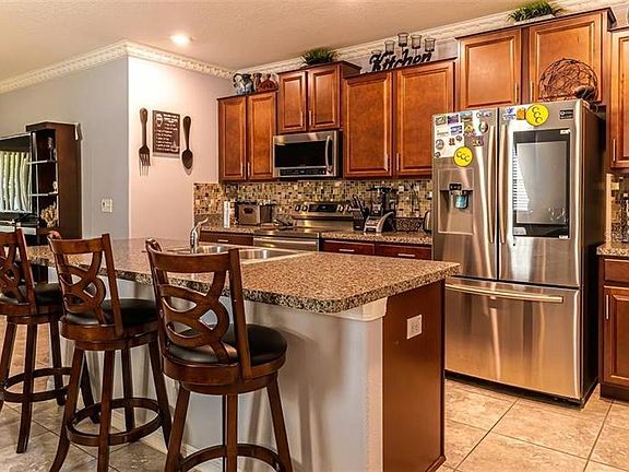 5th image of 239 Cascade Bend Dr
