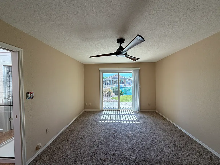 8977 W Lisbon Ln — Photo 15