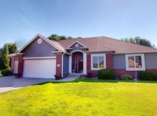 3177 40th Ave, Columbus, NE 68601