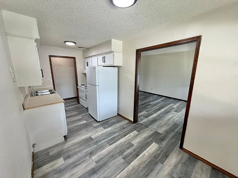 101 Se 42nd St (Fourplex) — Photo 7