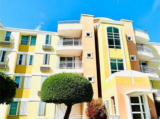 187 Sector El Martillo Barrio Mediania Flt #F304, Loiza, PR 00772