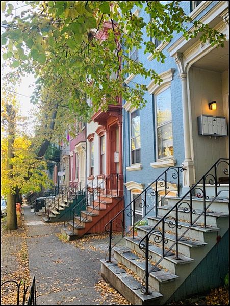2nd image of 336 HUDSON Avenue
