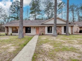 1400 Blackhawk Ridge Ln, Pine Bluff, AR 71603