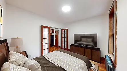 Rented by Bond New York