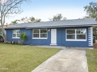 724 Derbyshire Rd, Daytona Beach, FL 32114