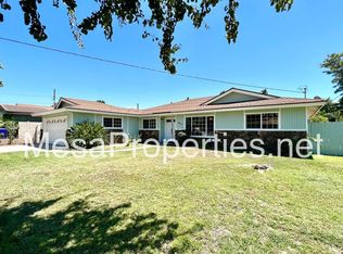 9413 Cypress Ave, Fontana, CA 92335