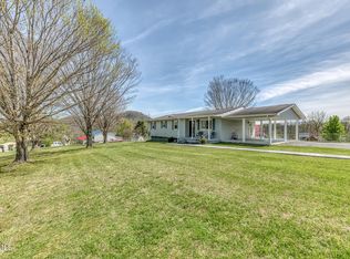 797 Muddy Creek Rd, Piney Flats, TN 37686