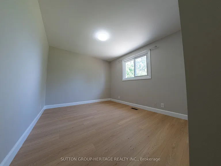 661 Annland St — Photo 15