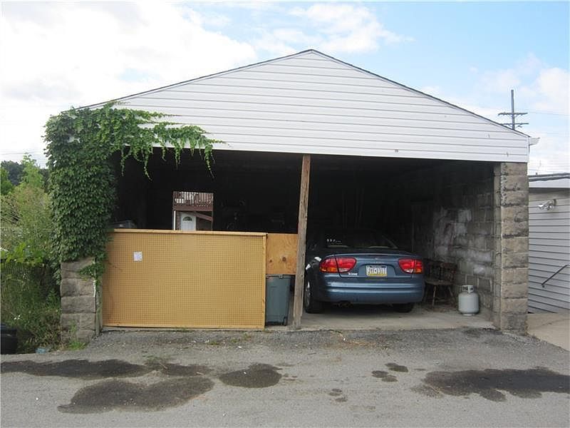 Building Photo 4