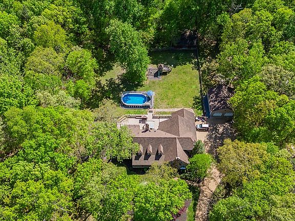 2nd image of 7145 Swindale Ct