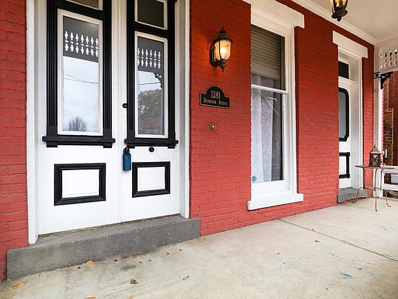 2nd image of 1281 Dennison Ave