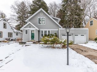 3016 Westwood Ave, Lansing, MI 48906