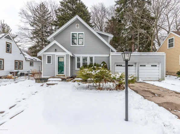 3016 Westwood Ave, Lansing, MI 48906