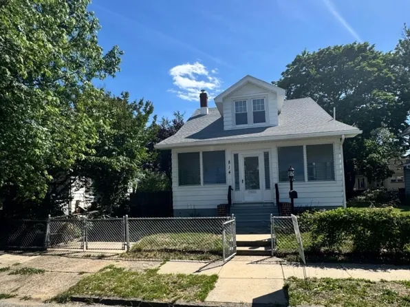814 Somerset St, Gloucester City, NJ 08030