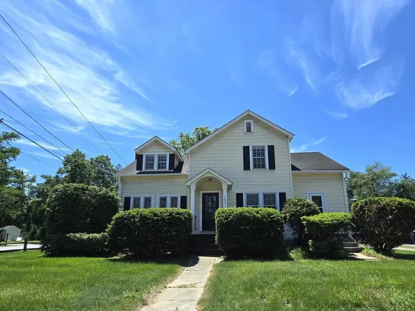 1495 Williston Road, South Burlington, VT 05403