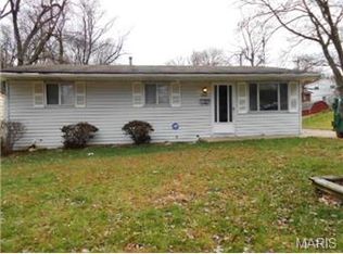 1662 Mowbry Ln, Saint Louis, MO