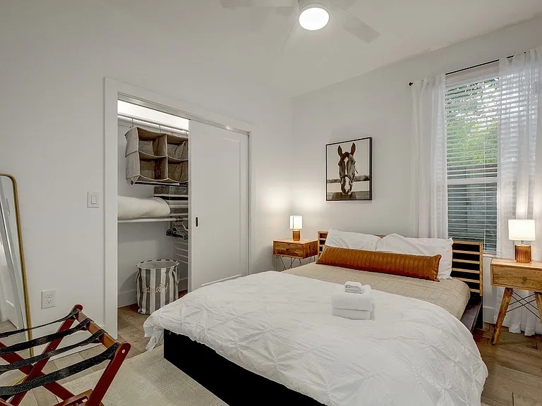 413 W Odell St #2 — Photo 9