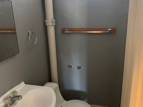 501 Laramie Ave #3