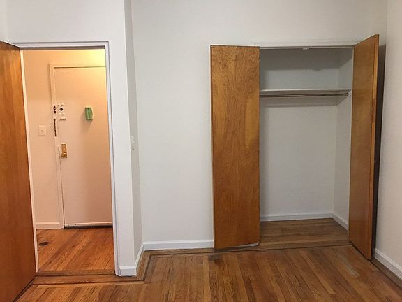 5th image of 446 E 87th St APT 2