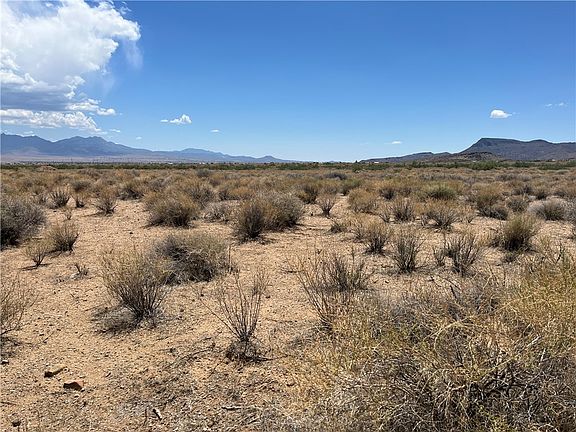 3rd image of 331-35-116 E Calle Sonoita Road