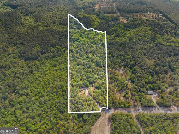320 Sunset Rd, Pembroke, GA 31321