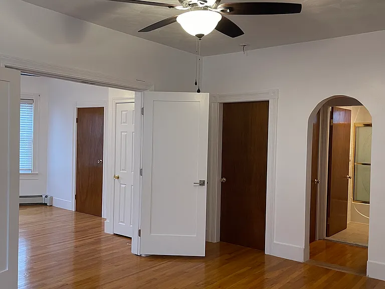 145 Chapin Ave #2 — Photo 7