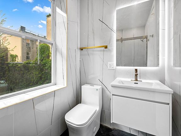 3rd image of 132 Sullivan St #400