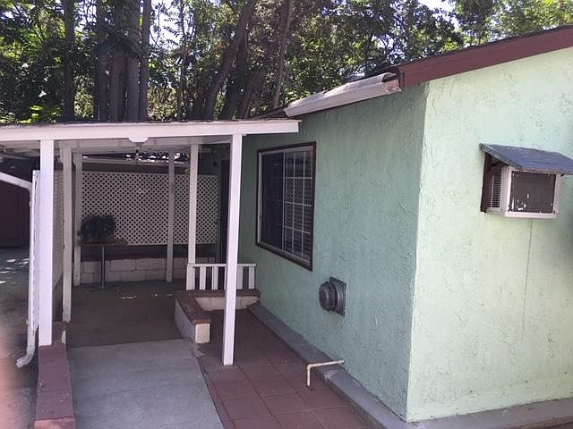 1st image of 3192 Royal Oaks Dr