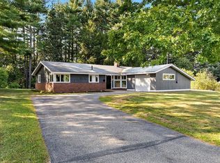 10 Parlee Rd, Chelmsford, MA 01824
