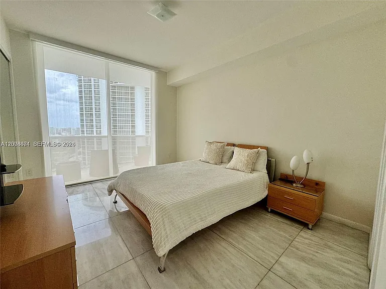 18101 Collins Ave #4302 — Photo 14
