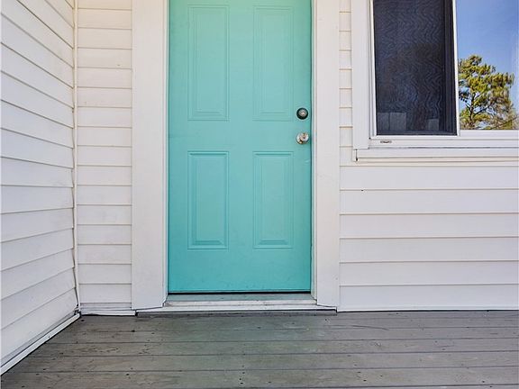 3rd image of 90 Ridge Rd