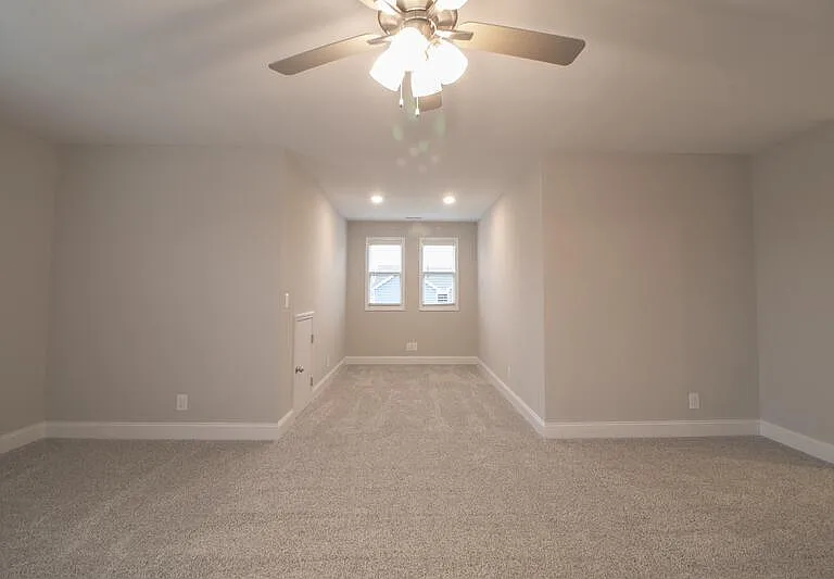 2114 Ireland Way — Photo 21