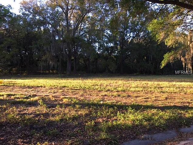 1st image of 190 6th St