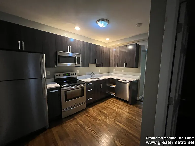 2 Michelangelo St #2 — Photo 7