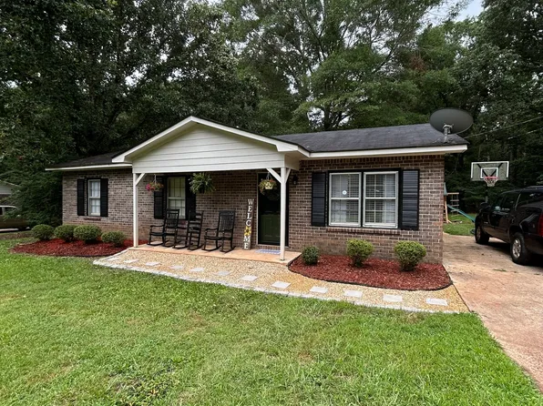 133 Robert Taylor Rd, Lagrange, GA 30240