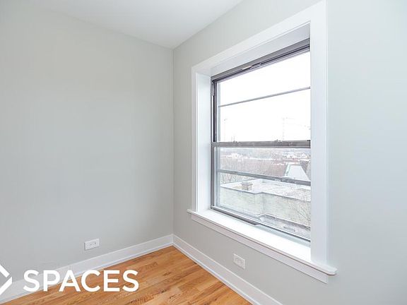 5th image of 550 W Arlington Pl APT 602