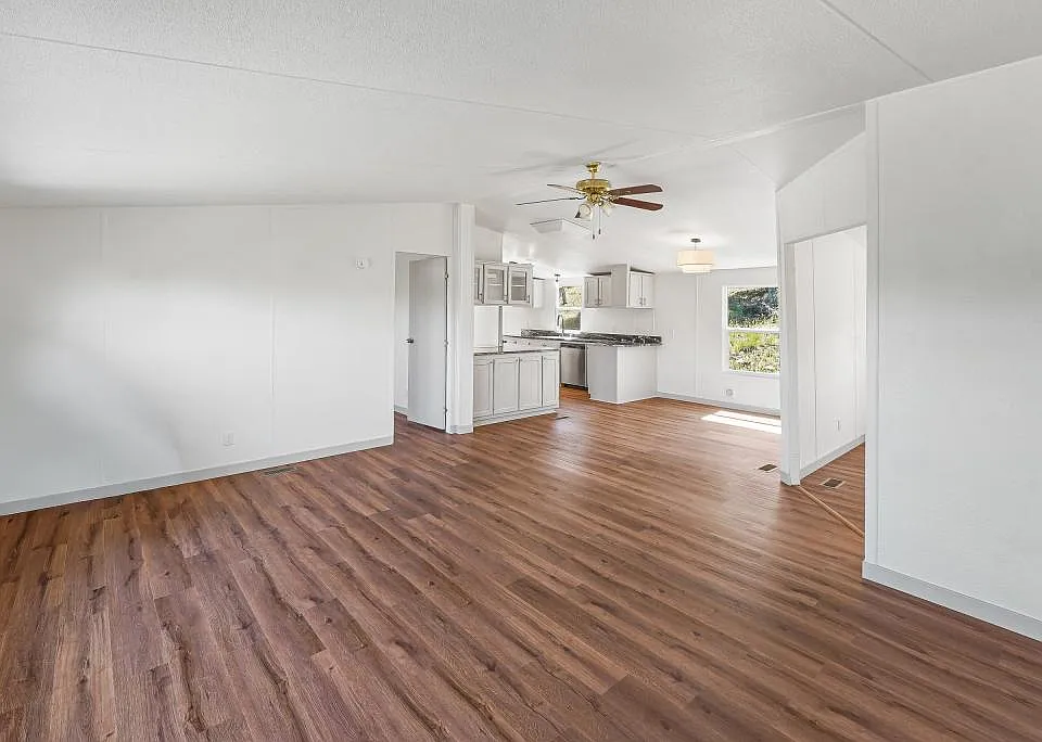 254 Deer Park