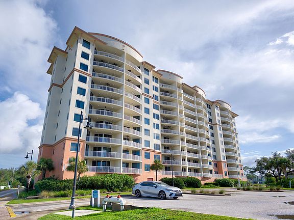 2nd image of 10099 Nelle Ave Unit 205