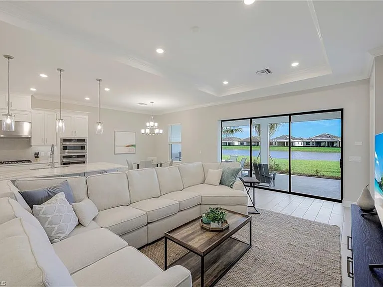 11919 Noveli Ct — Photo 2
