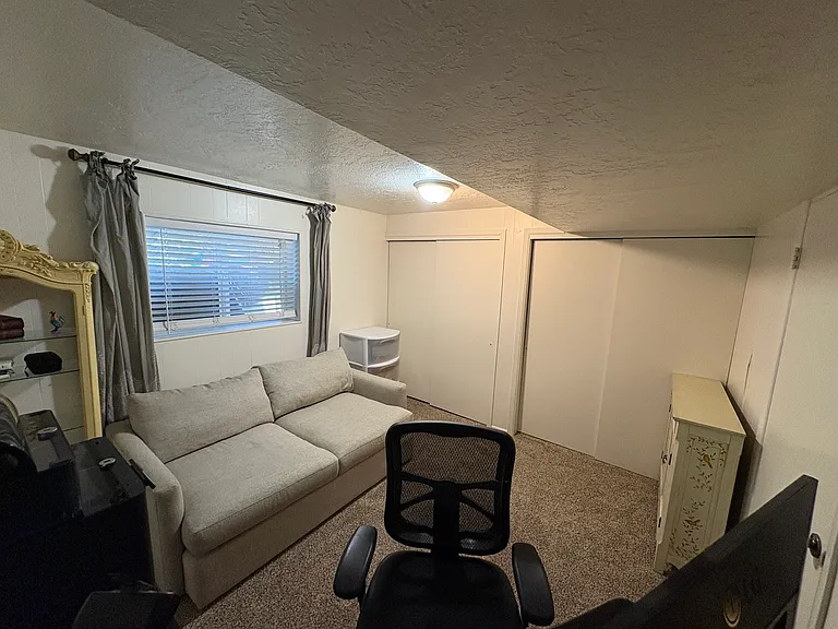 7916 S 860 E — Photo 27