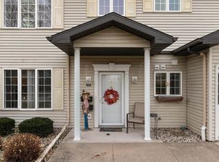 1000 S East St APT B, Appleton, WI 54915