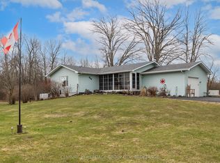5453 Petworth Rd, South Frontenac, ON K0H 1V0