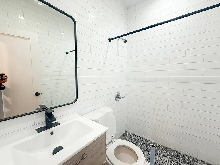 836 Rogers Ave #1 — Photo 9
