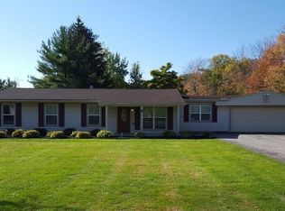 375 N Bissell Rd, Aurora, OH 44202