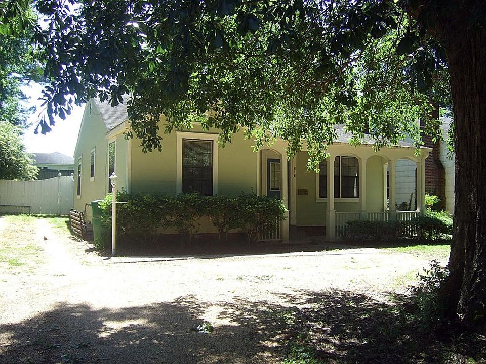 1st image of 816 Clayton Ave