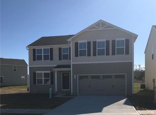 138 Springvale Dr, Amherst, OH 44001