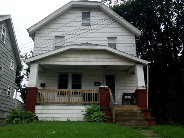 106 Shaker Dr, Akron, OH 44305