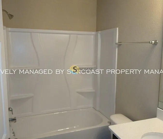 14 Buttonwell Ln #B — Photo 8
