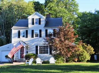 5 Anchorage Dr, Milford, CT 06460